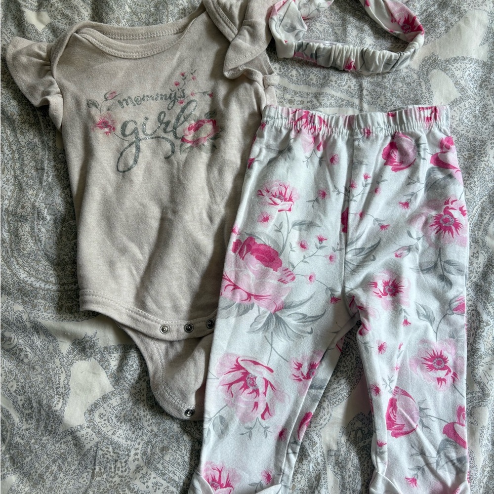 6-9m Like New Rene Rofe Pink & Gray 3pc Set, w/ headband